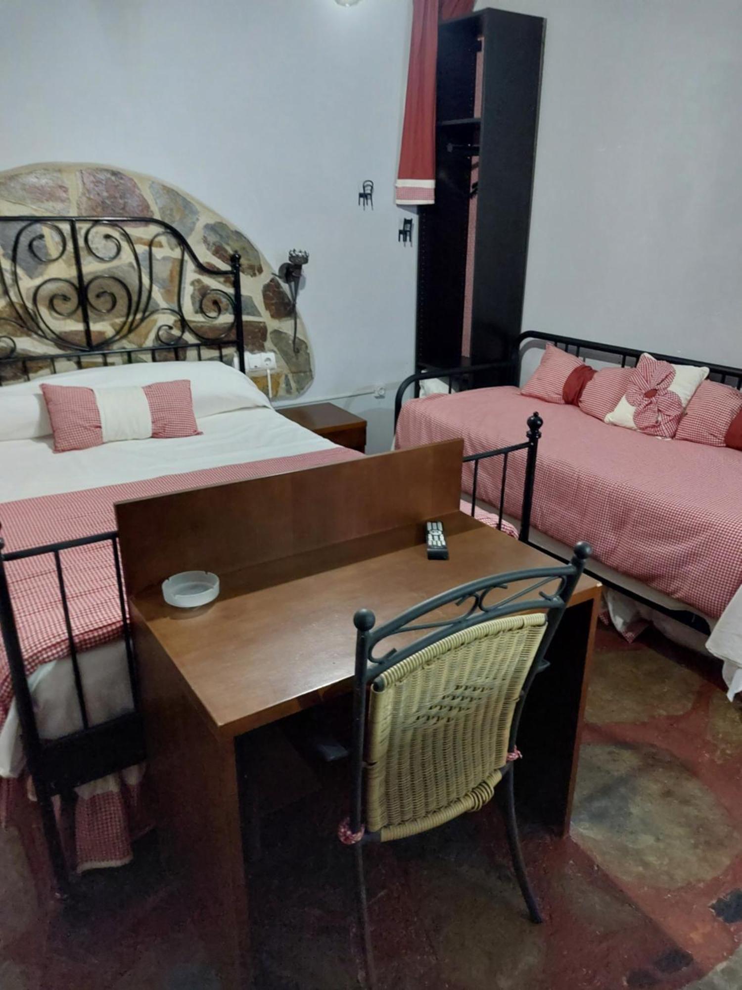 Hotel A Casa Da Fonte à Muros Extérieur photo