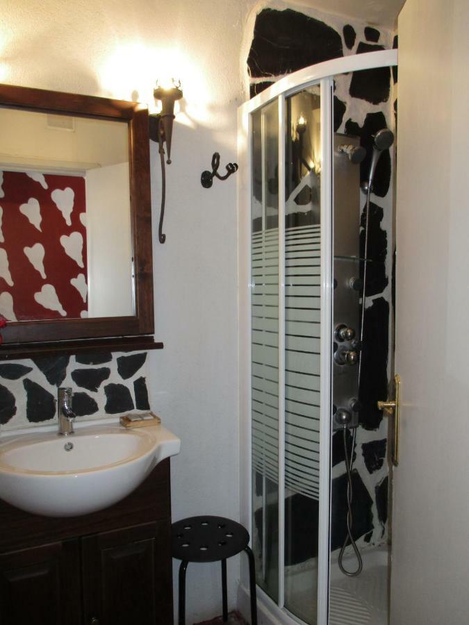 Hotel A Casa Da Fonte à Muros Extérieur photo