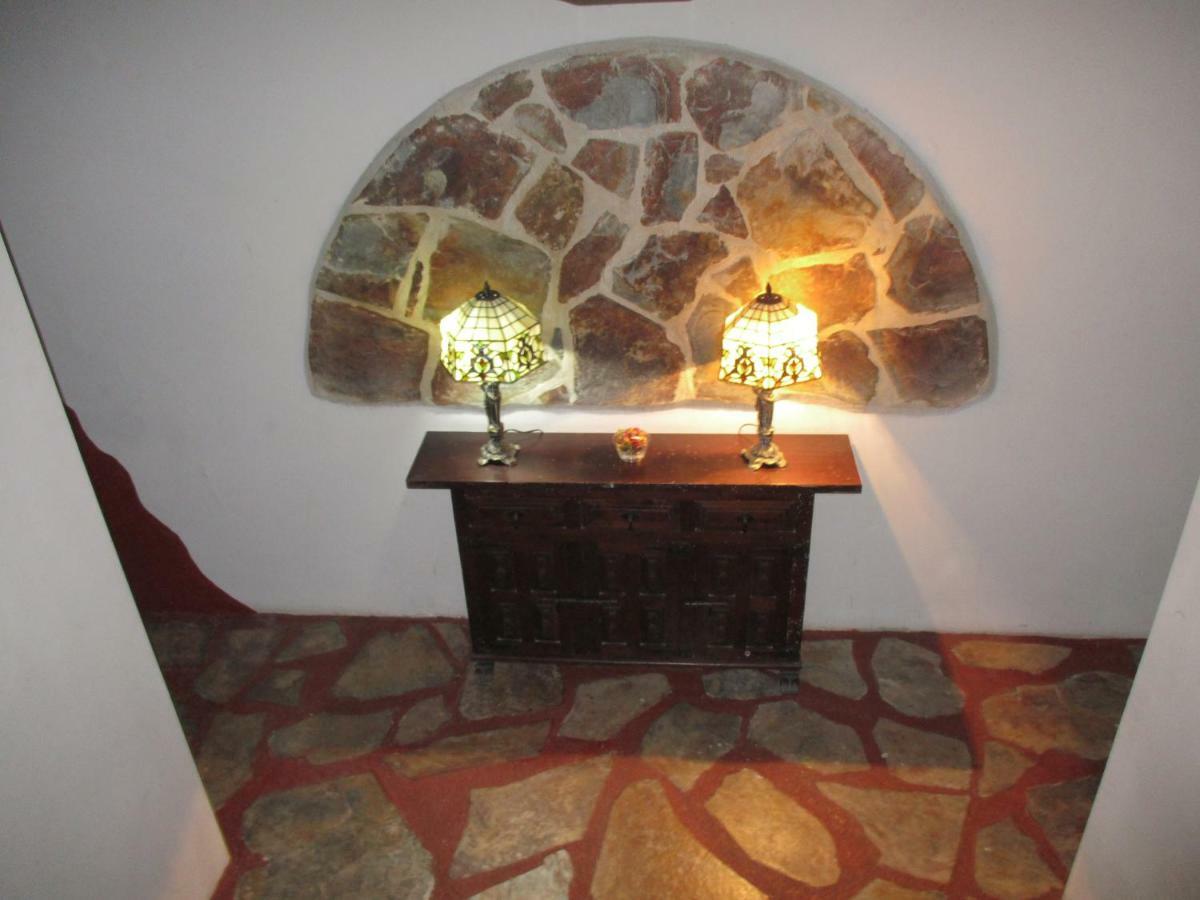 Hotel A Casa Da Fonte à Muros Extérieur photo